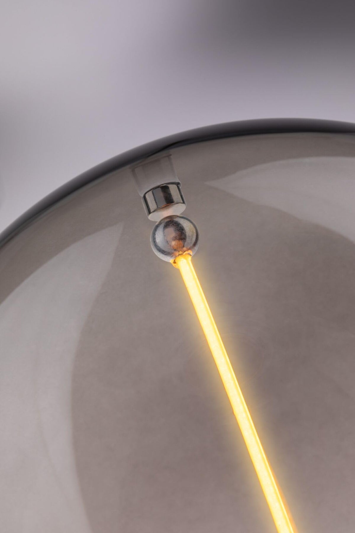 Resigilat|Paulmann 29181 Floating Shine bec LED standard E27, 60 lm, 2,2W, 1800K, sticla fumurie