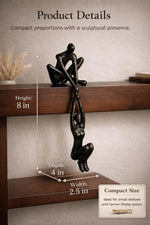 Resigilat|ULVEOL sculptura abstracta din metal, cuplu, barbat care ridica femeia, decor modern, finisaj bronz, pentru raft, living si dormitor