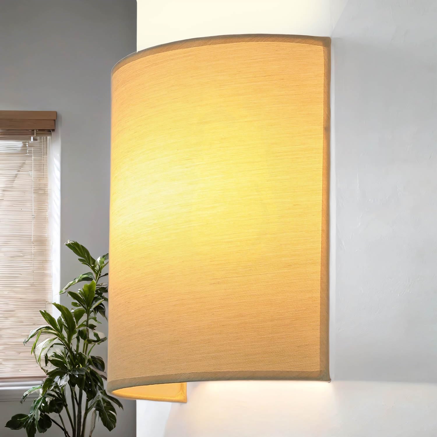 Resigilat|Aplica de perete maro cafea, iluminare sus-jos, abajur din material textil, dulie E27, 20 cm, lumina confortabila