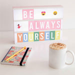 Resigilat|BONNYCO Light Box A4 roz, cu 400 litere si simboluri, caractere Ä Ö Ü ß, emoji, 2 markere si USB