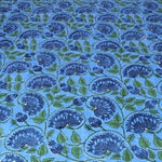 Resigilat|THE Unltd fata de masa din bumbac albastru deschis, 150 x 150 cm, imprimeu floral, 4 persoane, model traditional indian